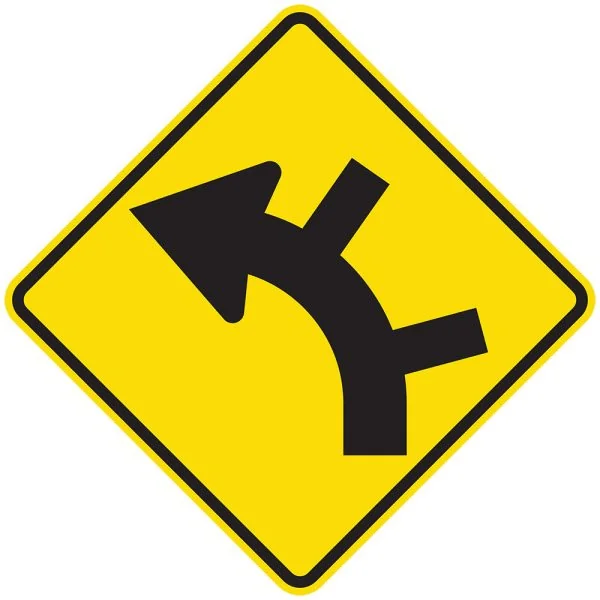SUCCESSIVE SIDE ROAD JUNCTION ON A CURVE